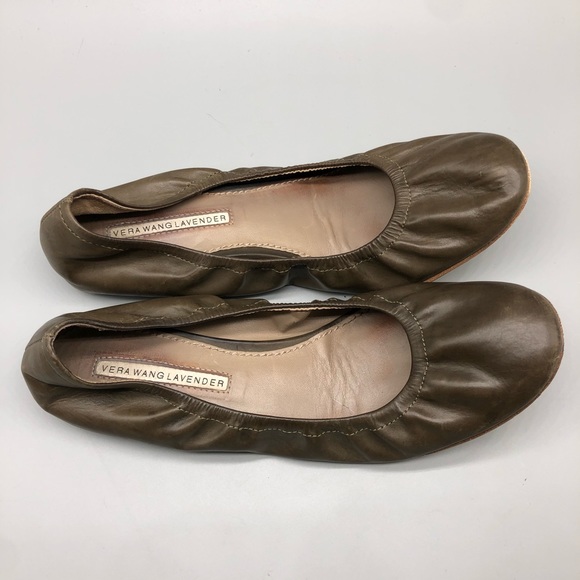 vera wang ballet flats